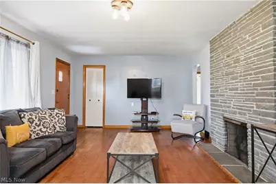 695 Moore Avenue, Campbell, OH 44405 - Photo 12