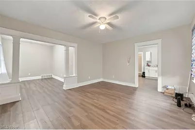 10816 Grandview Avenue, Loveland, OH 44104 - Photo 20