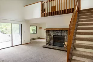 2143 Pinebrook Trail, Cuyahoga Falls, OH 44223 - Photo 4
