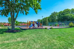 32665 Willow Brook Ln, North Ridgeville, OH 44039 - Photo 44