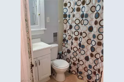 82 Aqueduct Street, Akron, OH 44303 - Photo 8