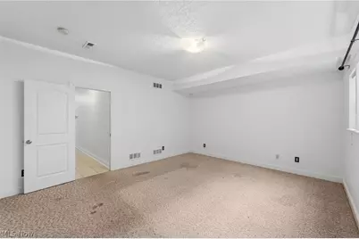 5502 Courtland Court, Loveland, OH 44102 - Photo 6