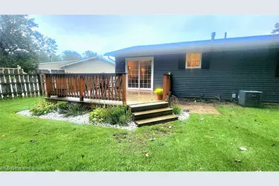 935 Chelsea Drive, Dover, OH 44622 - Photo 10