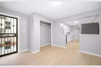 13324 Crennell Avenue, Loveland, OH 44105 - Photo 18