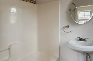 131 E Ido Ave, Akron, OH 44301 - Photo 12