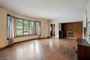 151 Overlook Dr, Alliance, OH 44601 - Photo 6