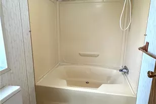 324 Fairview, West Lafayette, OH 43845 - Photo 10