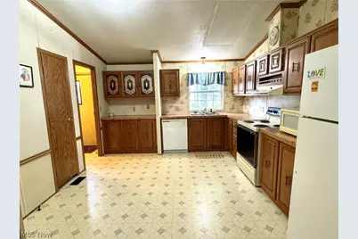 324 Fairview #Lot 53, West Lafayette, OH 43845 - Photo 6