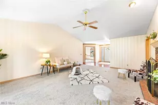 3740 Greenock Dr, Green, OH 44685 - Photo 6