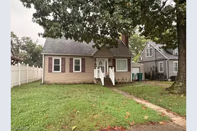 276 Oakland Avenue, Zanesville, OH 43701 - Photo 1
