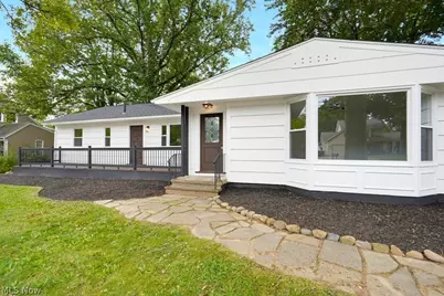 3026 38th Street NW, Canton, OH 44718 - Photo 4
