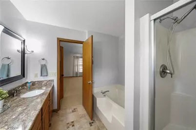 411 Hillbrook Drive, Cuyahoga Falls, OH 44223 - Photo 30