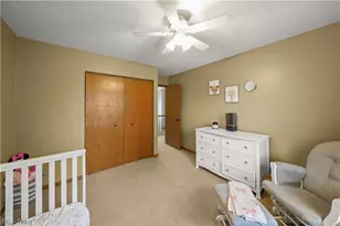 411 Hillbrook Dr, Cuyahoga Falls, OH 44223 - Photo 32