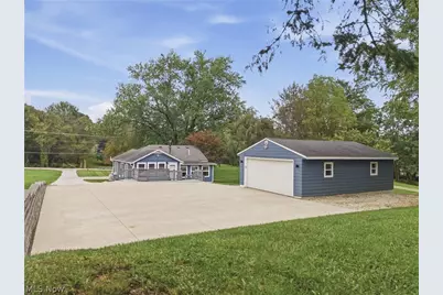 5104 Arlington Road, Green, OH 44720 - Photo 4