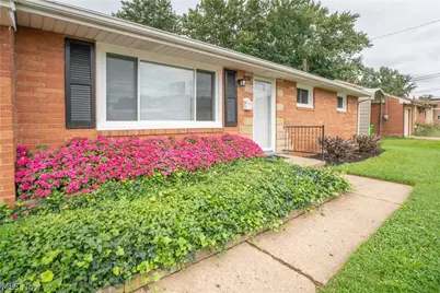 1615 Whipple Avenue NW, Canton, OH 44708 - Photo 2