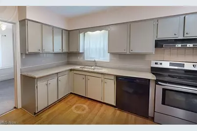 223 Randel Avenue, Akron, OH 44313 - Photo 2