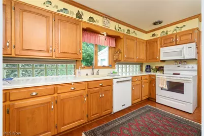 360 Church Street, Doylestown, OH 44230 - Photo 16