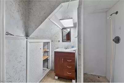 757 Saint Clair Avenue, Barberton, OH 44203 - Photo 26