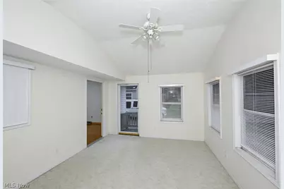 141 26th Street NW, Barberton, OH 44203 - Photo 28