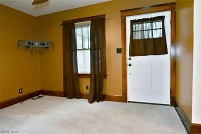 351 Marmion Avenue, Youngstown, OH 44507 - Photo 6