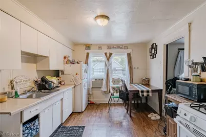 380 E 165th Street, Loveland, OH 44110 - Photo 6