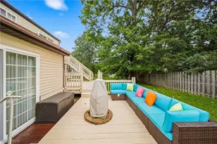 5487 Oakridge Dr, Willoughby, OH 44094 - Photo 8
