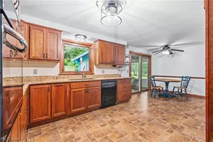 2033 Clearview St NE, Massillon, OH 44646 - Photo 12