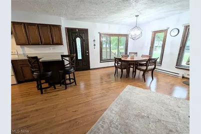 17512 Lundys Lane, Lake Milton, OH 44429 - Photo 18