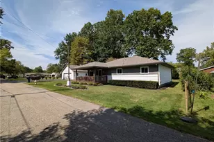 17512 Lundys Ln, Lake Milton, OH 44429 - Photo 38