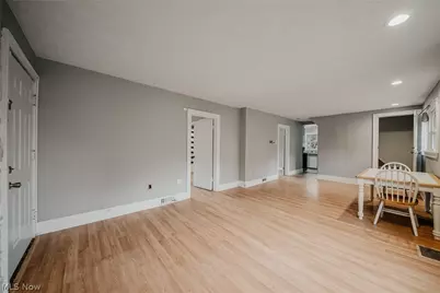2821 Nesmith Lake Boulevard, Akron, OH 44314 - Photo 8