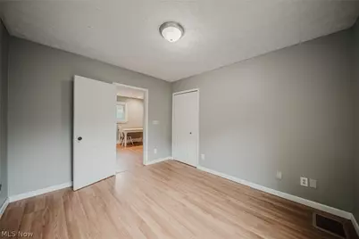 2821 Nesmith Lake Boulevard, Akron, OH 44314 - Photo 18