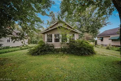 2821 Nesmith Lake Boulevard, Akron, OH 44314 - Photo 1