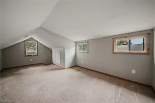 2821 Nesmith Lake Blvd, Akron, OH 44314 - Photo 28