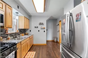 664 W Oregon Ave, Sebring, OH 44672 - Photo 10