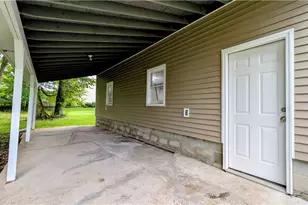 1710 Lyndon Ave, Ashtabula, OH 44004 - Photo 18