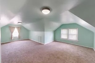 390 E 307th St, Willowick, OH 44095 - Photo 28