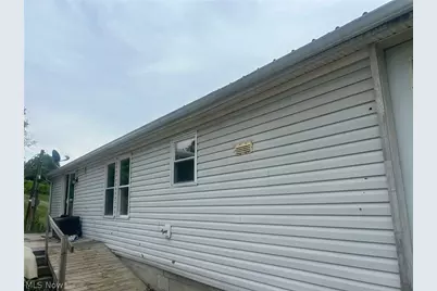1577 + 1575 State Route 39 NE, New Philadelphia, OH 44663 - Photo 8