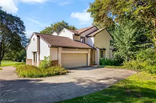7725 Hearthstone Ave NW, North Canton, OH 44720 - Photo 40