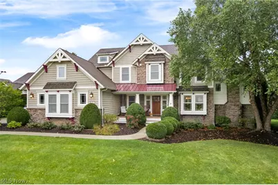 727 Walden Reserve Boulevard, Hinckley, OH 44233 - Photo 1