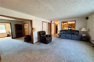6385 Harbor Dr NW, Canton, OH 44718 - Photo 14