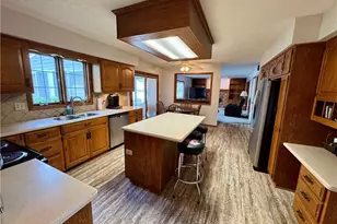 6385 Harbor Dr NW, Canton, OH 44718 - Photo 18