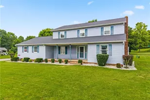 6385 Harbor Dr NW, Canton, OH 44718 - Photo 2
