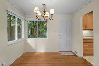 645 Mentor Road, Akron, OH 44303 - Photo 12