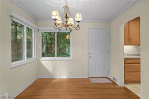 645 Mentor Rd, Akron, OH 44303 - Photo 12