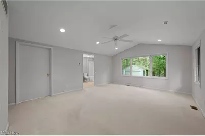 645 Mentor Road, Akron, OH 44303 - Photo 26