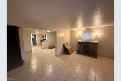1215 Dueber Avenue SW, Canton, OH 44706 - Photo 2