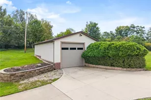 1035 W Liberty St, Medina, OH 44256 - Photo 44