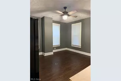 614 Hazlett Avenue NW, Canton, OH 44708 - Photo 6
