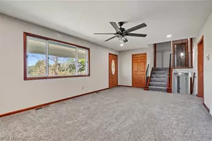 11121 Lafayette Dr NW, Canal Fulton, OH 44614 - Photo 6