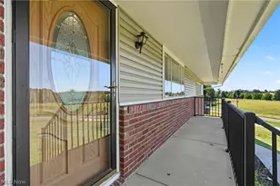 11121 Lafayette Dr NW, Canal Fulton, OH 44614 - Photo 4